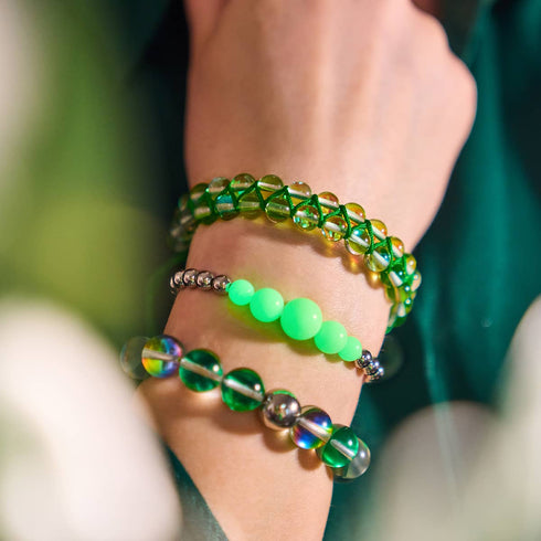 Bracelet tendance en verre galaxie avec lune émeraude | Argent sterling 925